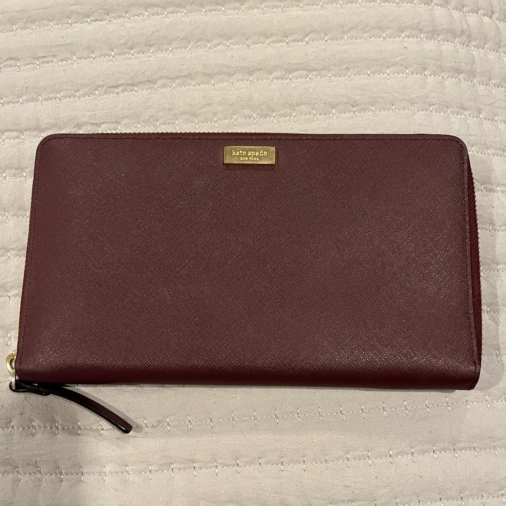 Kate Spade large womans wallet